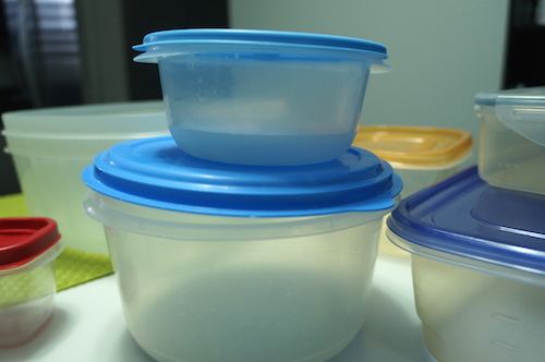 https://www.9jafoodie.com/wp-content/uploads/2014/12/plastic-container.jpg