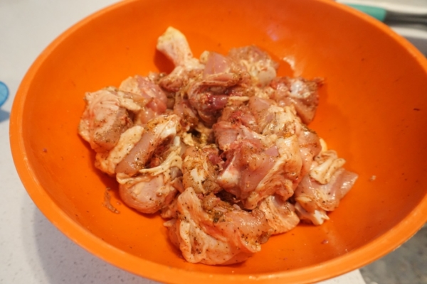 Spiced 5 pepper chicken - Nigerian recipe 